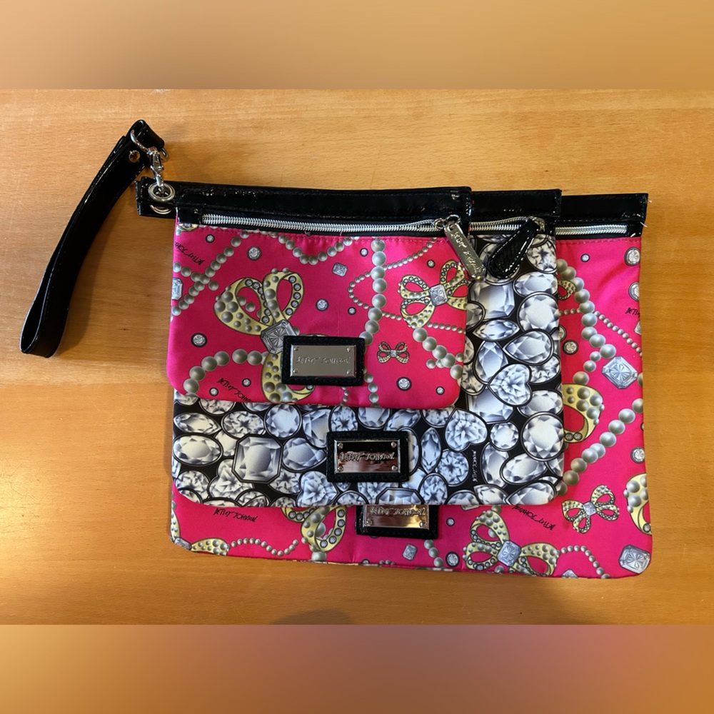Betsey Johnson set of 3 pouches